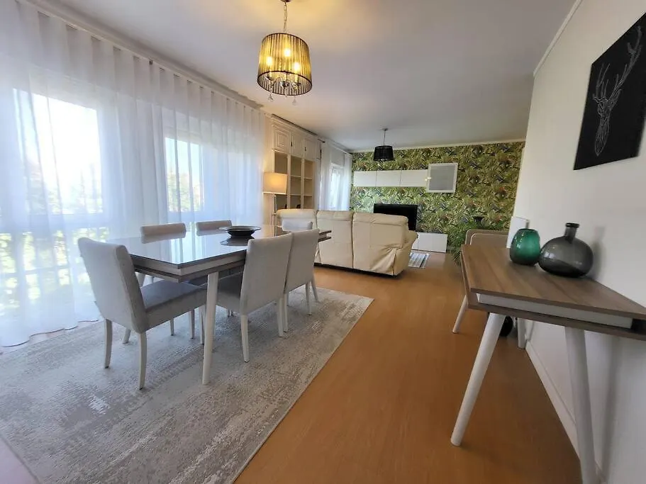 Appartement Family-Friendly Flat 2Br 2Ba Metro Telheiras à Lisboa 0*,  Portugal